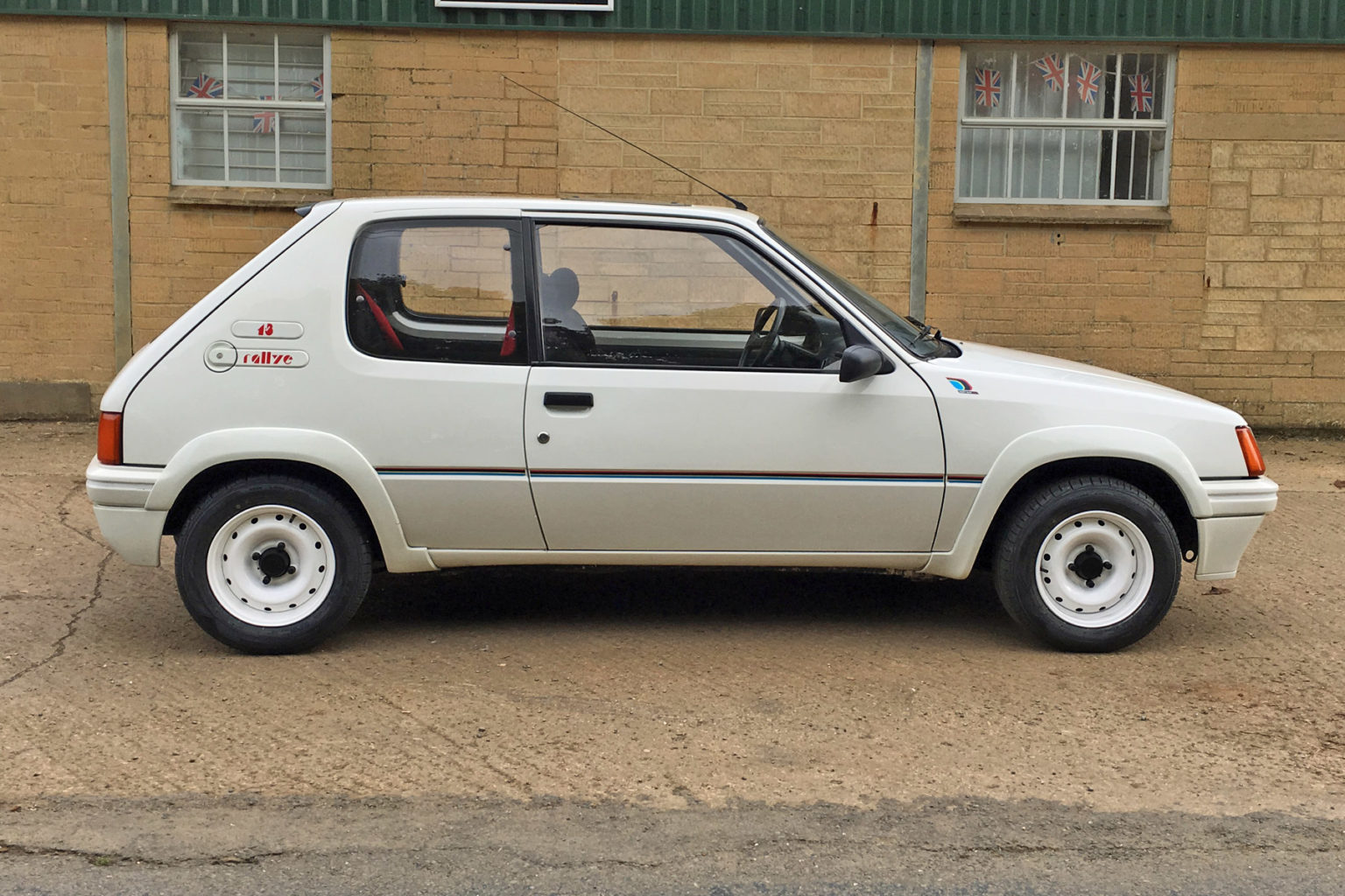 Peugeot 205 rallye