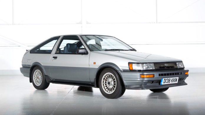 Toyota Corolla GT AE86 RRT