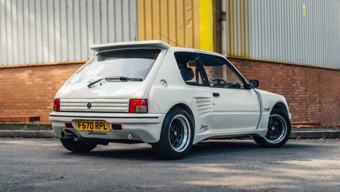 Peugeot 205 GTI Dimma