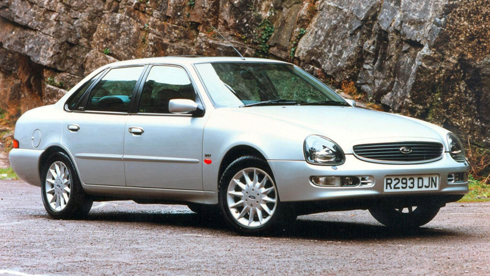 Ford Scorpio