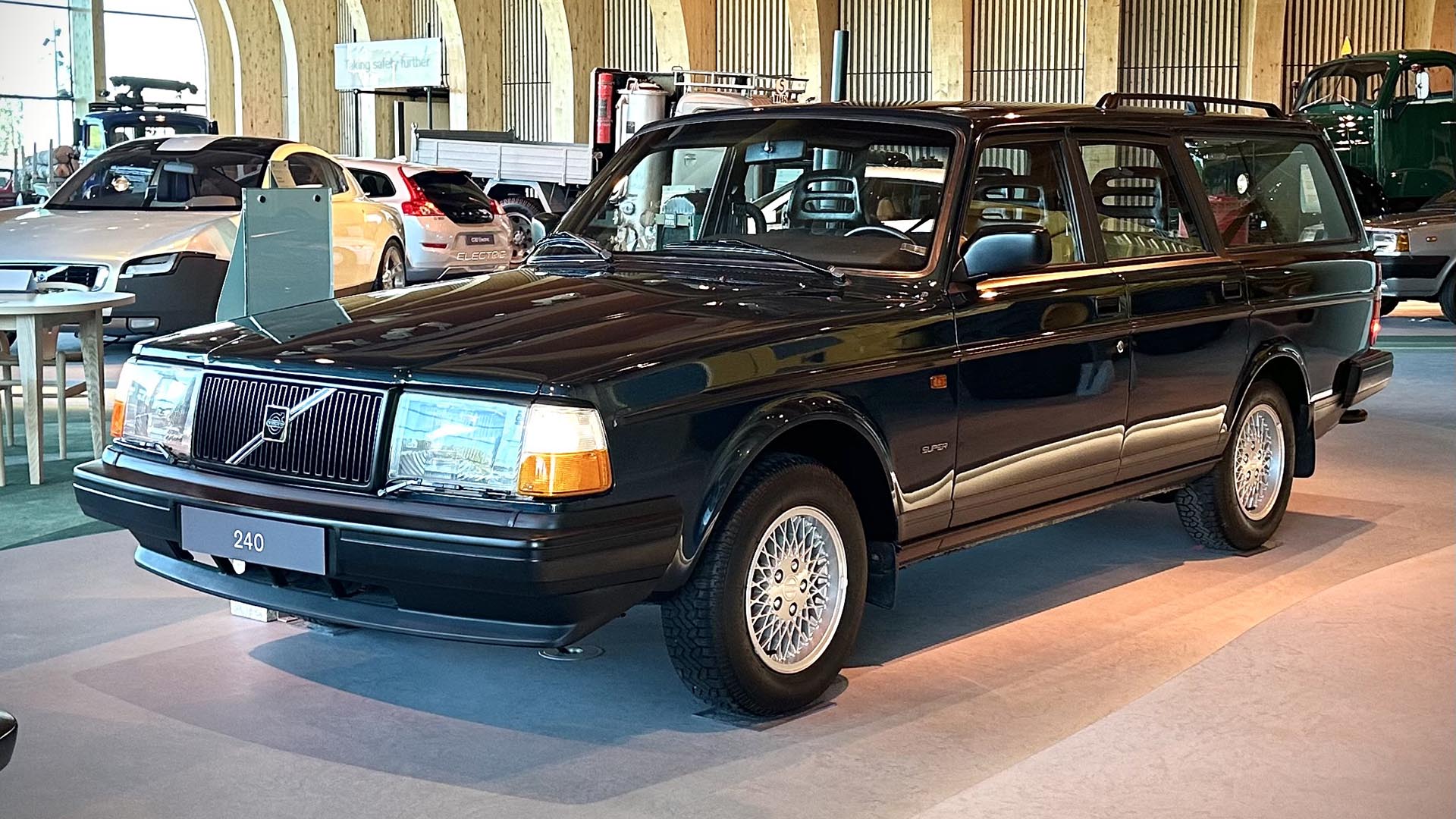 Volvo 240