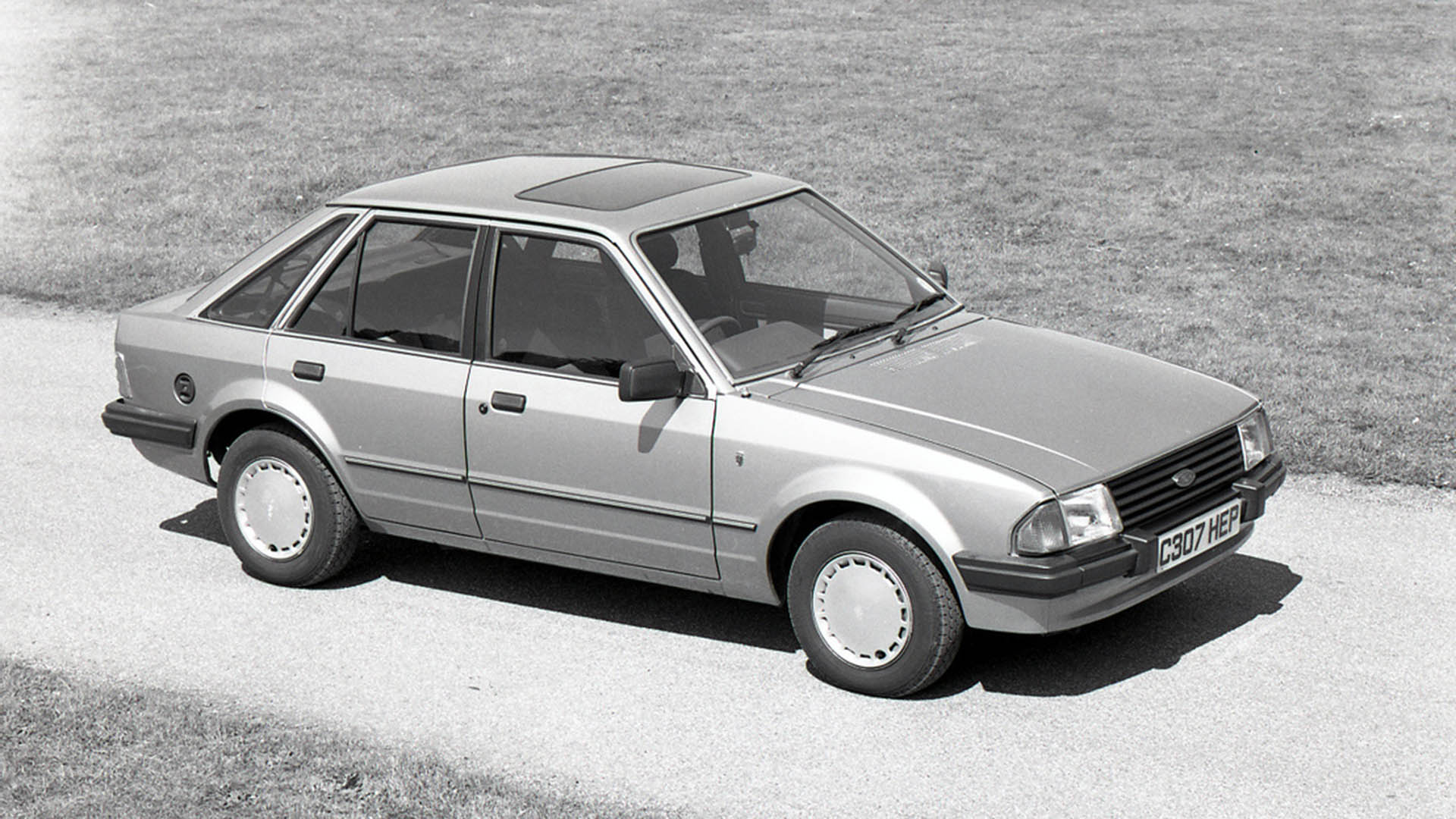 1. Ford Escort: 157,269 registrations